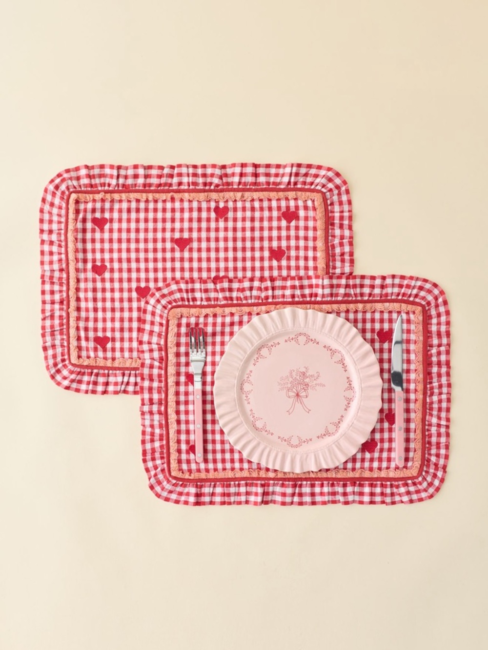 NWT For Love And Lemons Red Pink Gingham Heart Placemat Set Ruffled Spring Summe